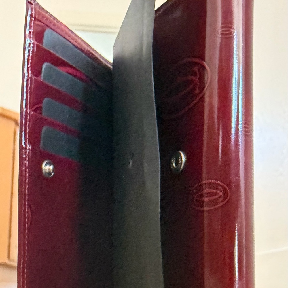 NEW CARTIER HAPPY BIRTHDAY L3000347 BI-FOLD WALLET - Picture 3 of 8